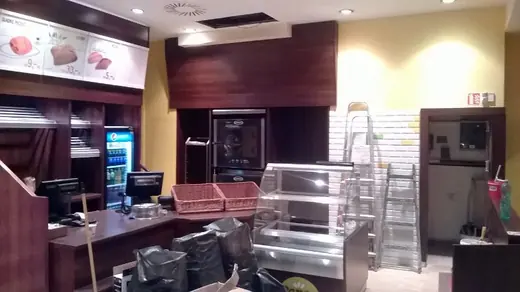 Hotová provozovna - rekonstrukce fastfood provozovny Brno, Česká